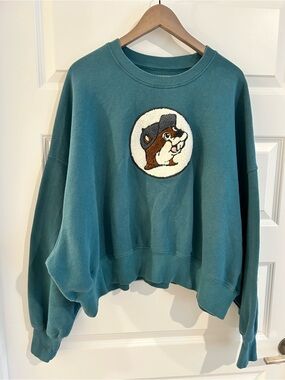 Buc-ee’s Tufted Beaver Sweatshirt Teal Size 2X